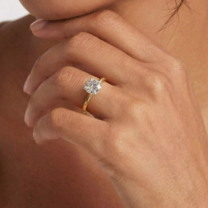 Windy Solitaire Engagement Ring